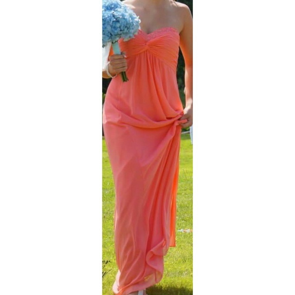 Size 2 bridesmaid dress - Picture 1 of 3